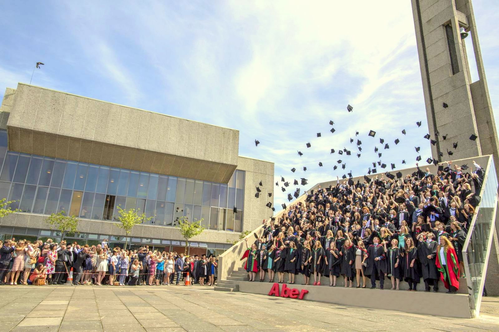 Trường Quốc tế Á Châu đón tiếp đại diện Đại học Aberystwyth sang thăm và làm việc tại Việt Nam