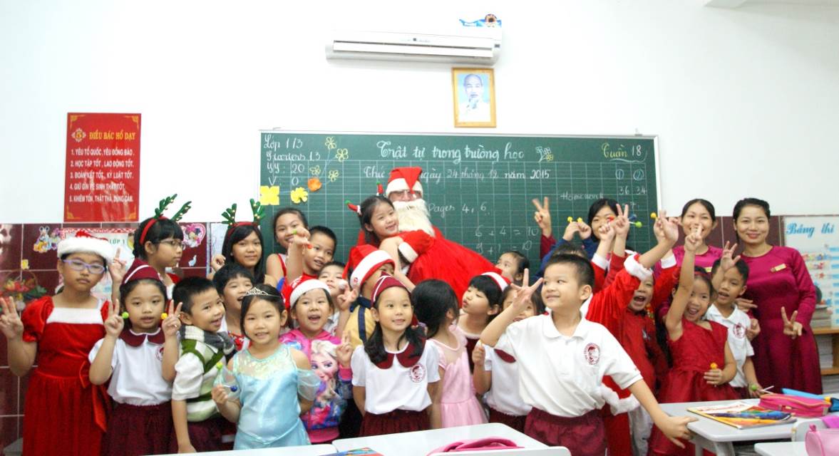 Học sinh Asian School náo nức đón Giáng sinh và năm mới 2016