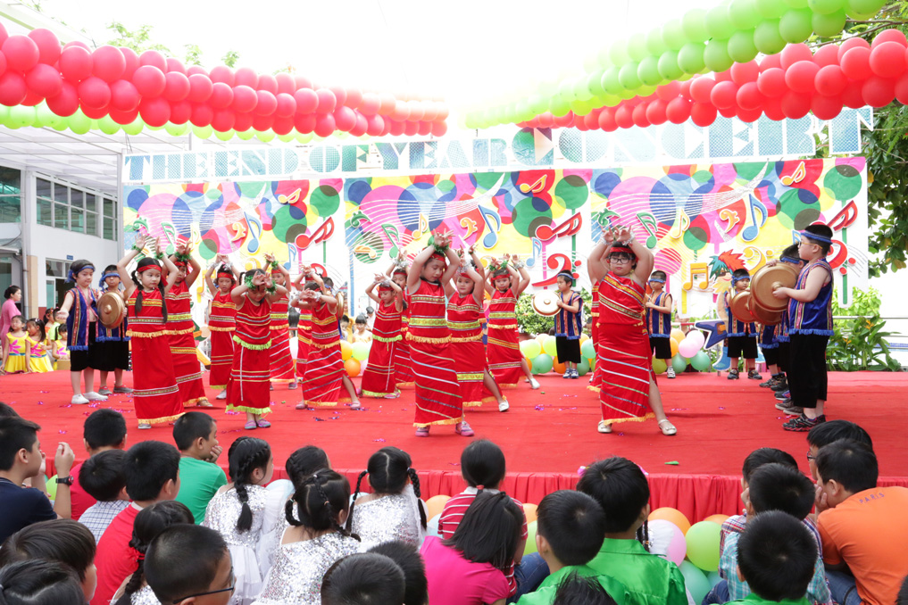 Khép lại một năm học nhiều niềm vui với “The End  of Year Concert”