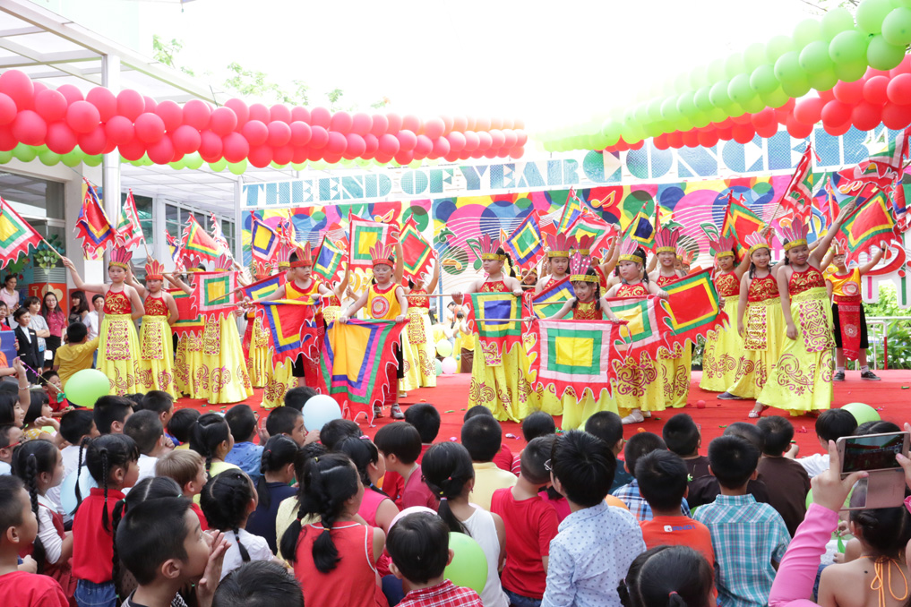 Khép lại một năm học nhiều niềm vui với “The End  of Year Concert”