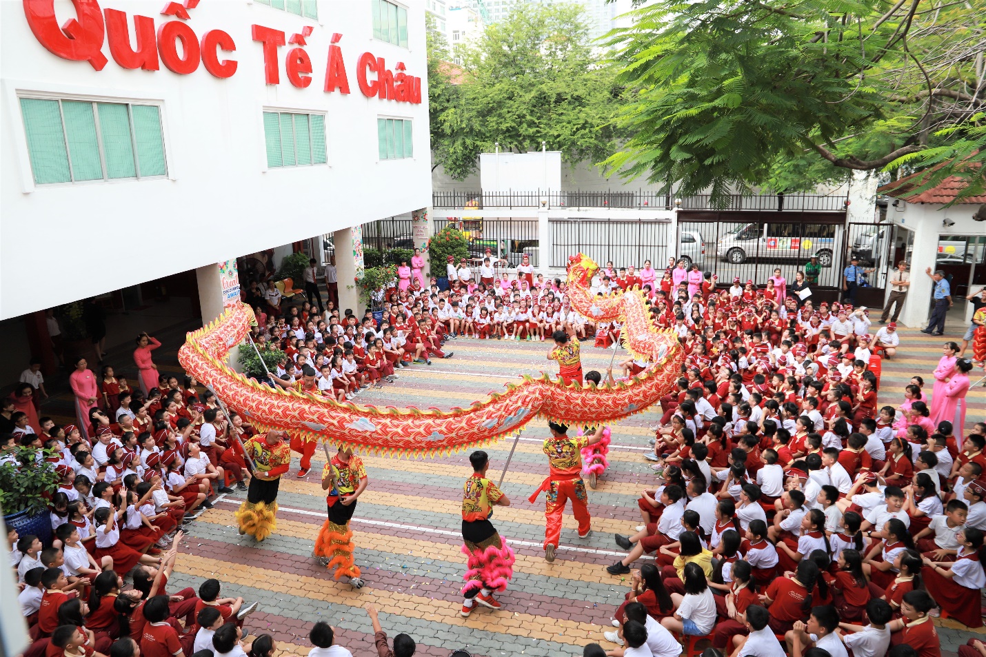 HỌC SINH IPS CHÀO ĐÓN TRUNG THU VỚI HOẠT ĐỘNG VUI HỘI TRĂNG RẰM