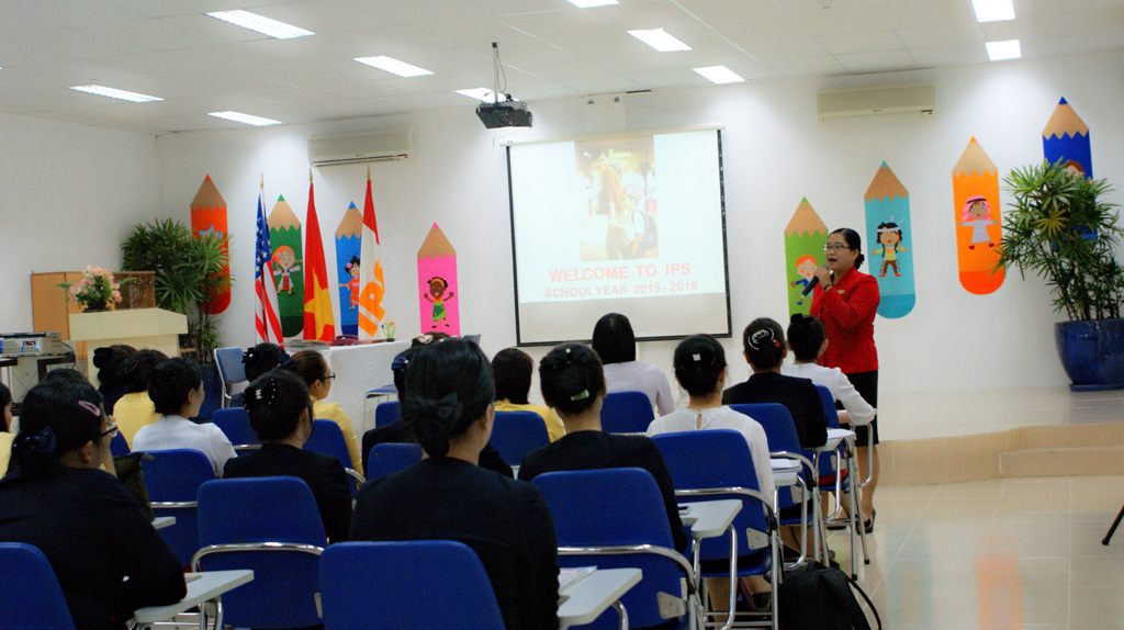 STAFF TRAINING - A REMARKABLE NEW POINT IN MANAGEMENT OF THE ASIAN INTERNATIONAL SCHOOL