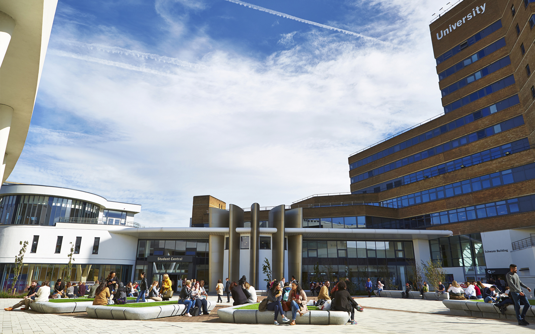 Học bổng Southeast Asian Scholarships của University of Huddersfield